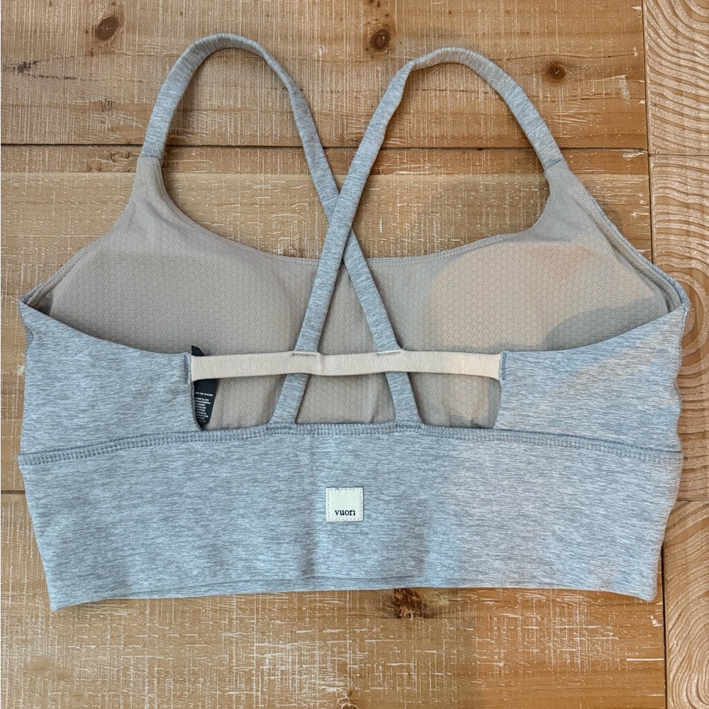 Vuori Long Line Elevation Bra - Picture 3 of 3